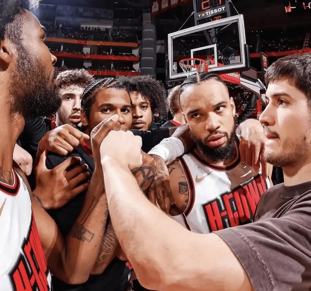 NBA球队连胜引发粉丝热议