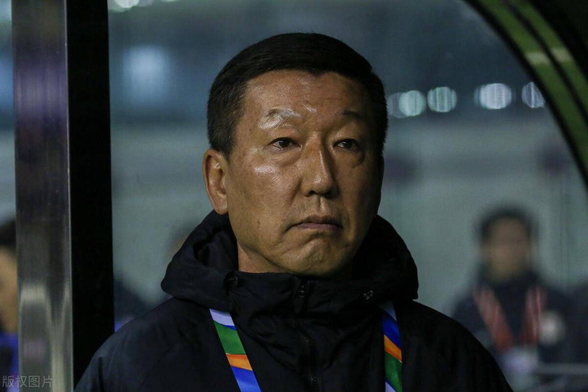 包含山东鲁能换下两名主力球员,提示有退役可能的词条 包含山东鲁能换下两名主力球员,提示有退役可能的词条