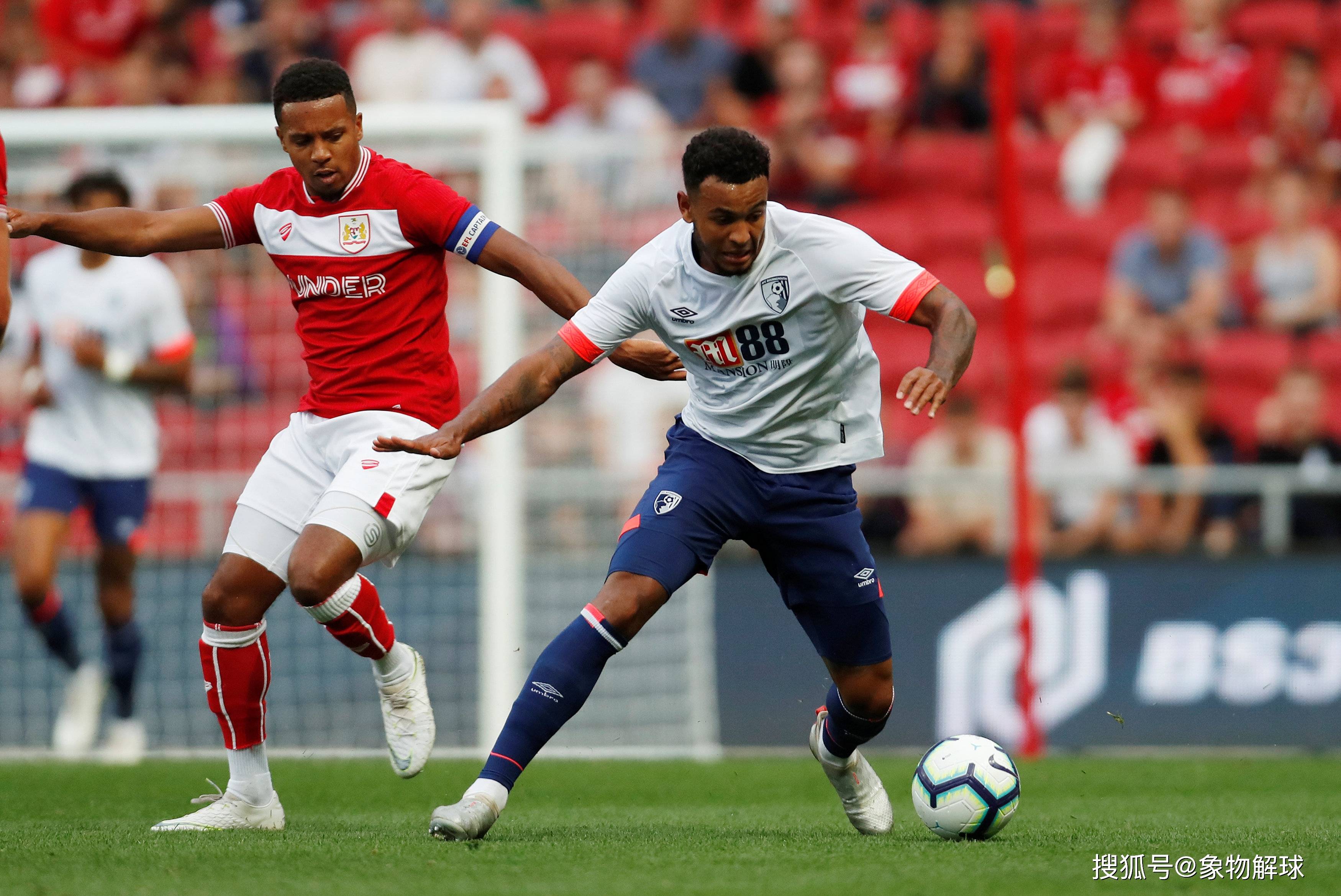 关于水晶宫大胜，英格兰职业足球聚焦关注的信息