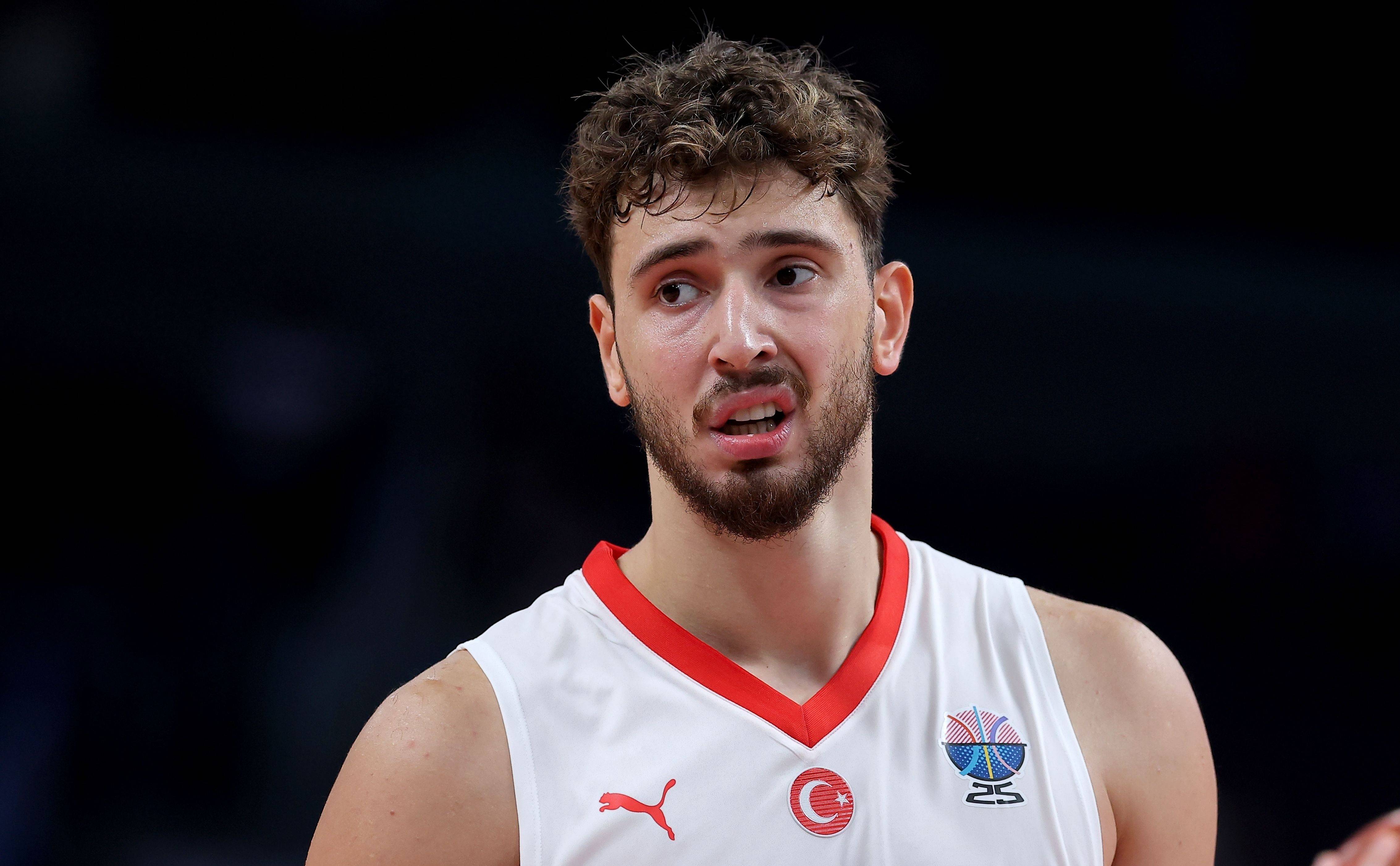 土耳其篮球联赛队长接受采访,讨论国际大赛 土耳其篮球联赛队长接受采访,讨论国际大赛