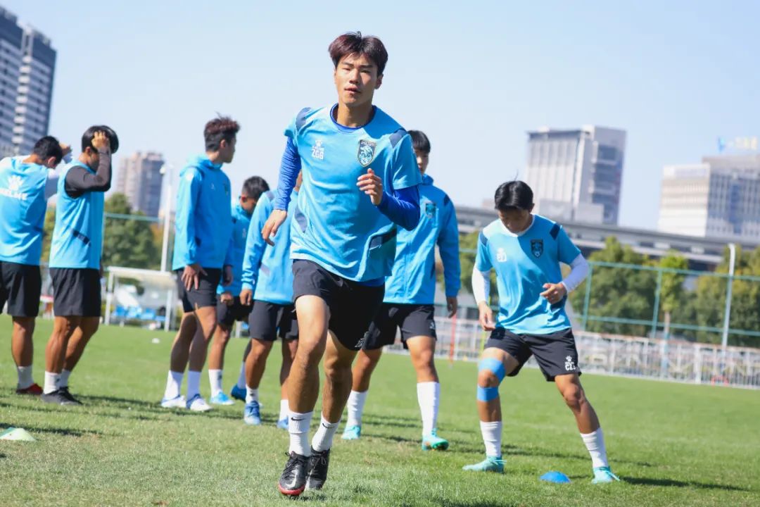 宝贵的比赛经验让球队在场上更加严谨