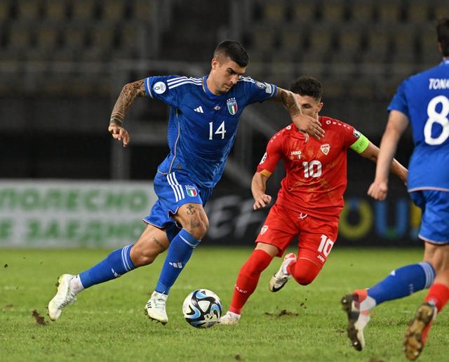 北马其顿队逆袭取胜，晋级欧洲杯决赛