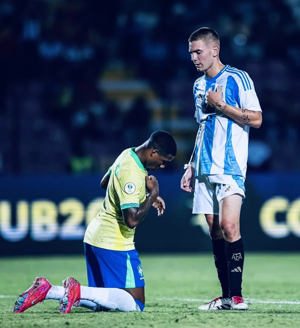 爱游戏-阿根廷队将在国际比赛决赛中对抗意大利队