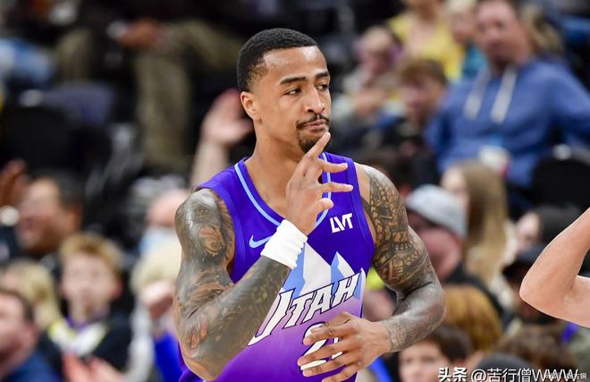 爵士队员亮相,助球队取得必胜 爵士队员亮相,助球队取得必胜